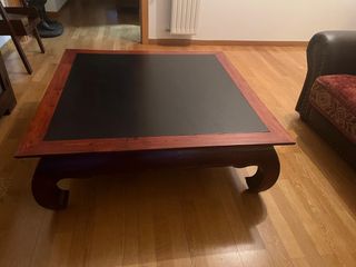 Mesita de salón de madera de ébano