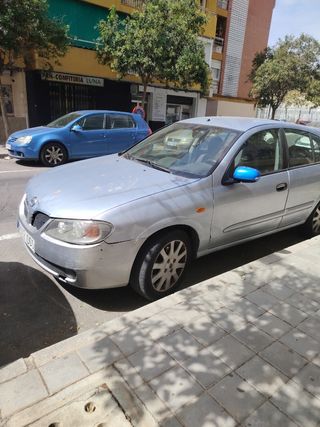 Nissan Almera 2004