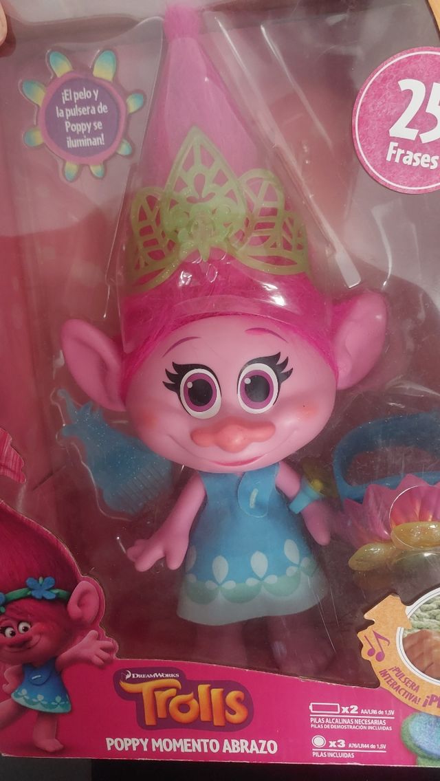 Muñeca Poppy Momento Abrazo DreamWorks