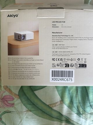 Mini proyector Akiyo