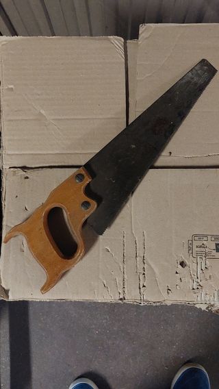 Vecchia Sega a mano vintage per legno