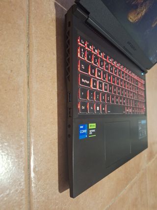 Portátil Medion i5 RTX 4060 16GB ram