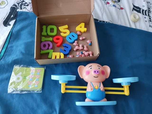 Juego Matemáticas Cerdito Balanza Números