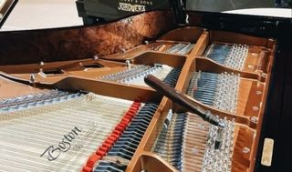 Técnico Afinador de pianos 