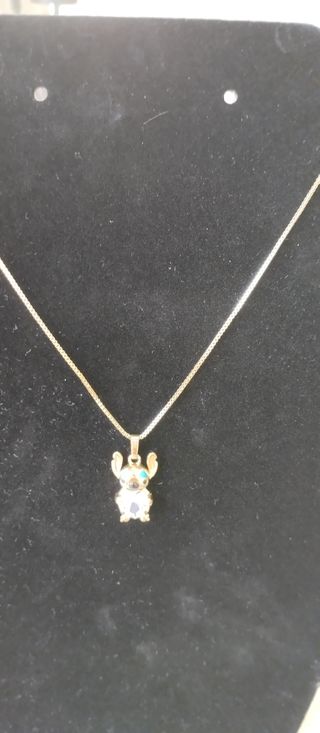 Cadena con dije de Stitch oro laminado 14k 