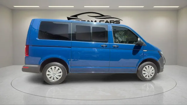 Volkswagen Caravelle Trendline Corto 2.0 TDI BMT 