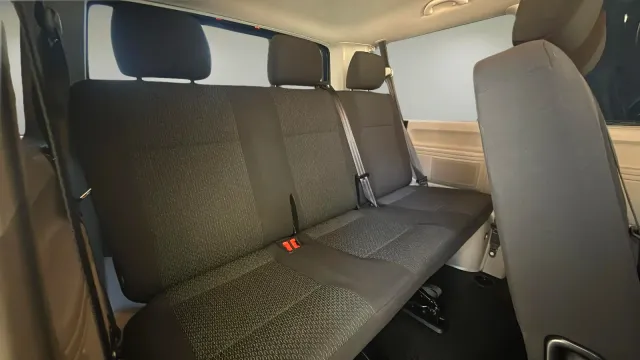 Volkswagen Caravelle Trendline Corto 2.0 TDI BMT 