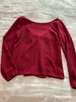 Blusa granate con lazo