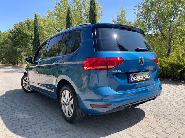 Volkswagen Touran Advance 1.5 TSI 110kW (150CV) DSG