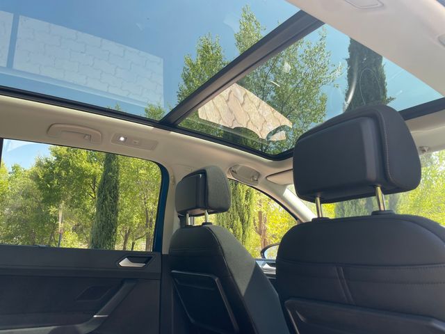 Volkswagen Touran Advance 1.5 TSI 110kW (150CV) DSG