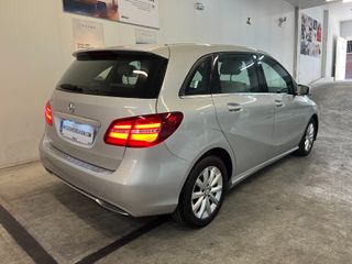 Mercedes-Benz Clase B B 180