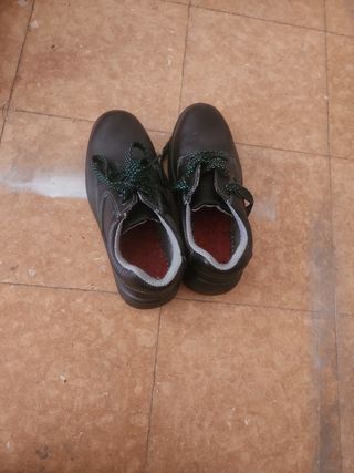 Zapatos de seguridad negros