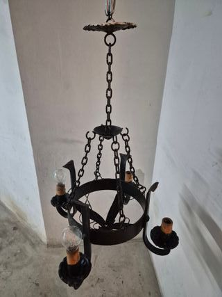 Lámpara de forja rústica cuatro brazos