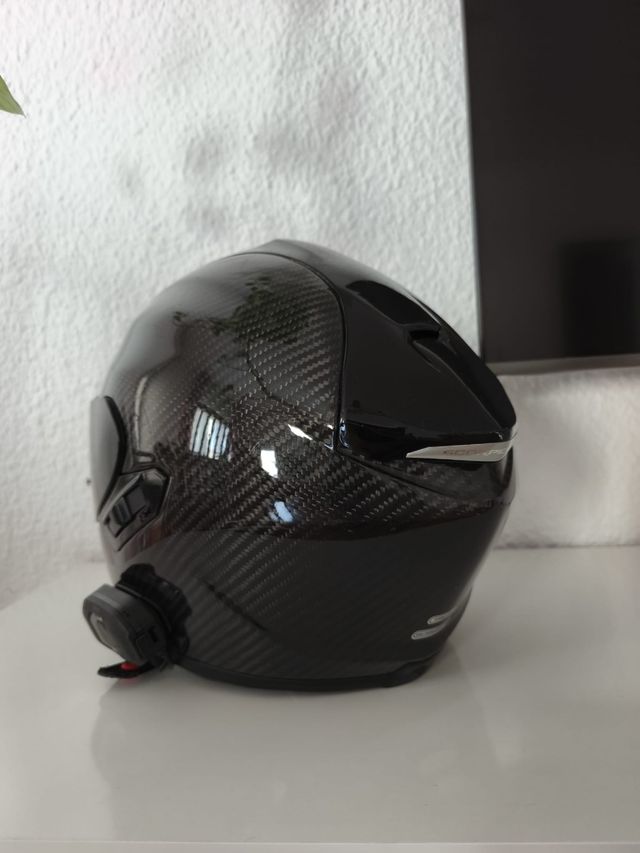 Casco Scorpion con Intercomunicador