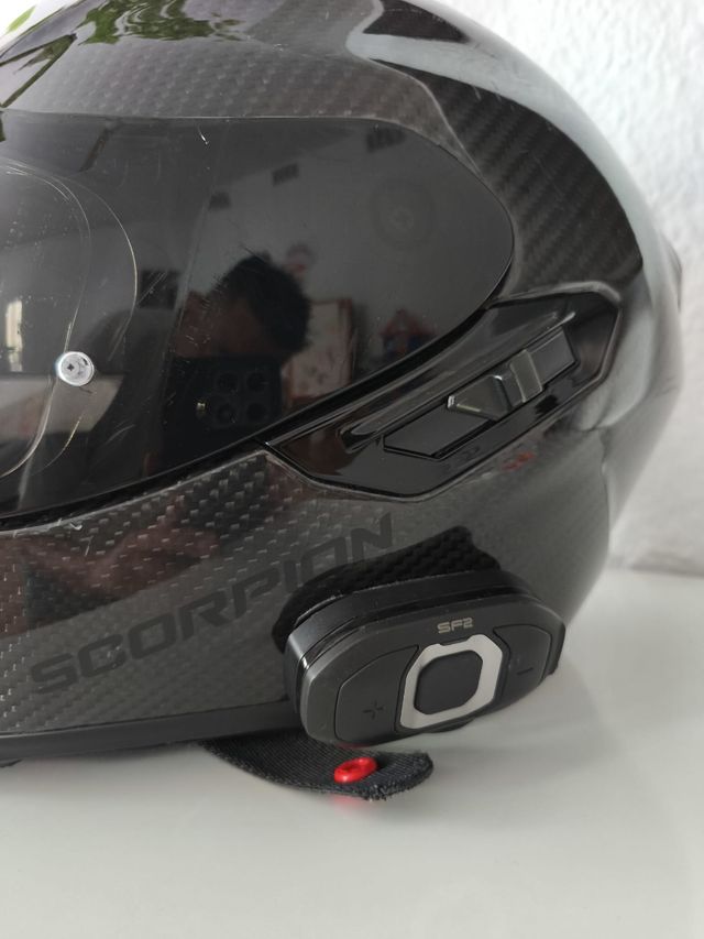 Casco Scorpion con Intercomunicador