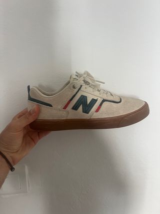 New Balance Jamie Foy Beige/Marrón
