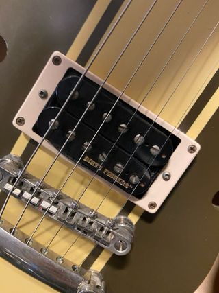 Epiphone ES333 Tom DeLonge Signature Guitar ES335