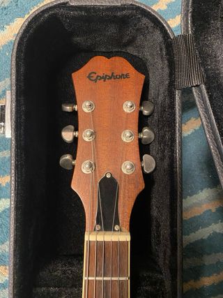 Epiphone ES333 Tom DeLonge Signature Guitar ES335
