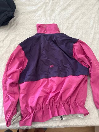 Chaqueta Vintage Nike Rosa y Morada