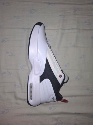 Zapatillas Jordan Max Aura 6 