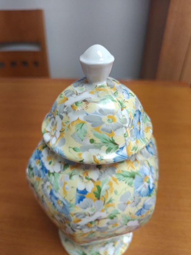 Jarrón de porcelana Queens