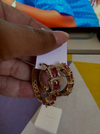 Pendientes laminado Oro Rosa con Circonitas