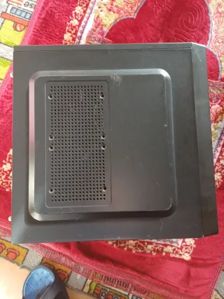 Caja PC NOX Gaming Negra + fuente de alimentación