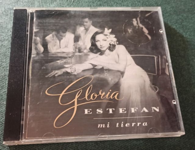 Gloria Estefan,Paul Carrack,Pet Shop Boys,Platters