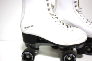 PATINES ARTÍSTICOS BOOMERANG BLANCOS T/40 72533