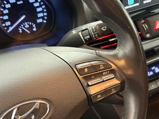 Hyundai i30 1.0 TGDI Link Fastback