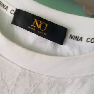 Maglietta NINA COCO bianca con perle e fiocco
