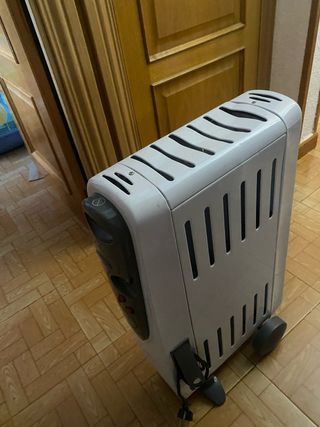 Calefactor Eléctrico gris