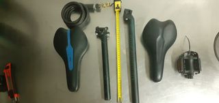 Sillín, Pedales y Cadena Bicicleta Shimano