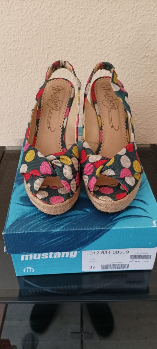 Cuñas Mustang Mujer Talla 39 Multicolor