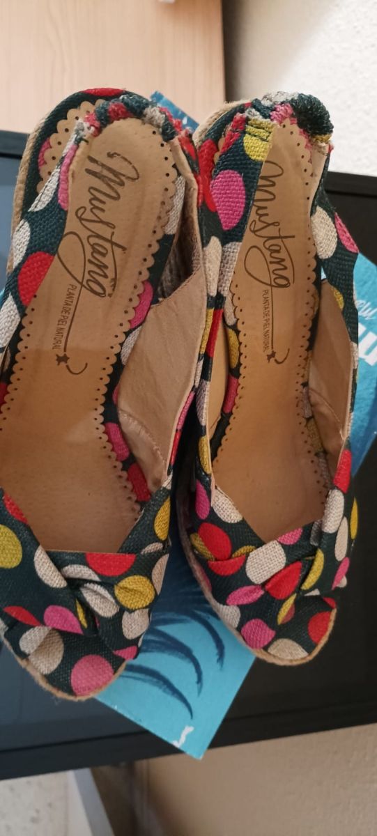 Cuñas Mustang Mujer Talla 39 Multicolor