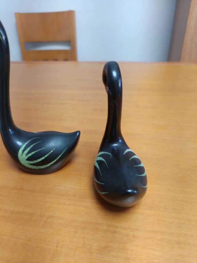 Lote 2 cisnes porcelana negros