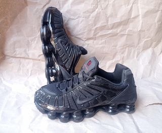 Nike Shox