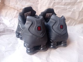 Nike Shox