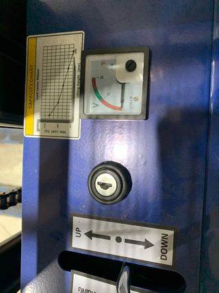 Máquina elevadora SEMIAUTOMATICA