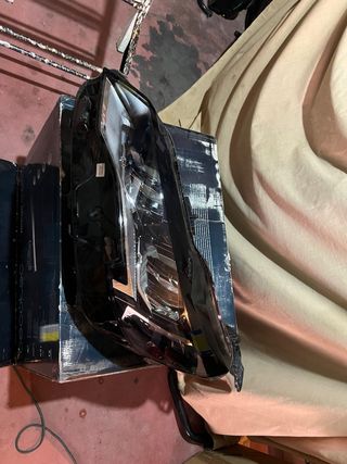 Faro anteriore Peugeot 3008 II sinistro