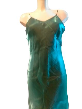 Vestido de fiesta verde esmeralda