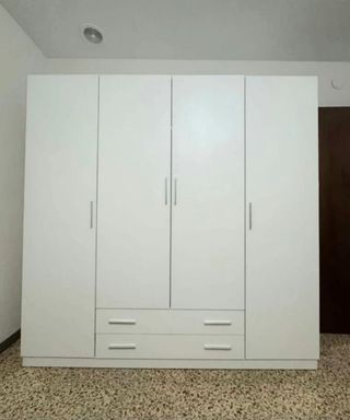 ARMARIO ARMARIO ARMARIO 