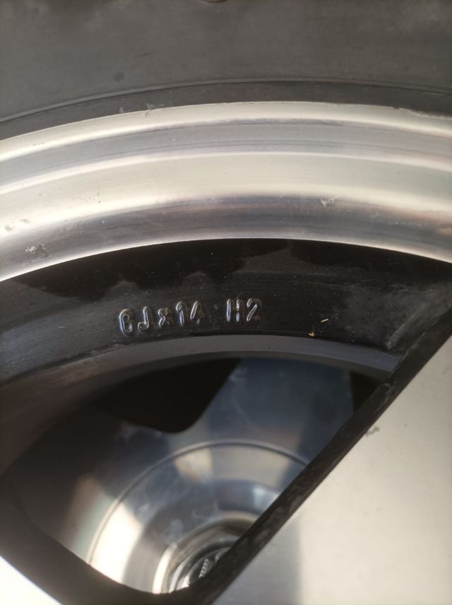 Cerchi e gomme Alfa Romeo Alfetta GTV