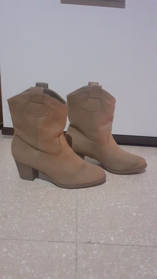 Botines Cowboy Beige Mujer
