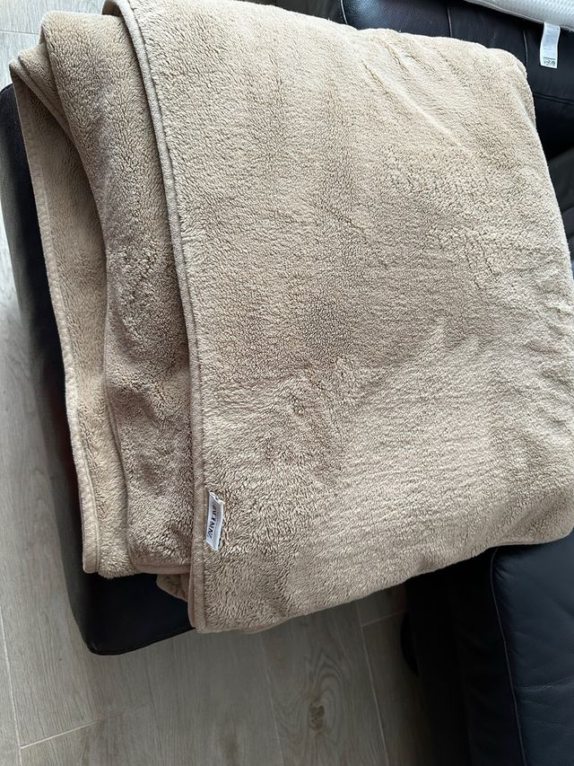 Manta polar Zara Home Beige