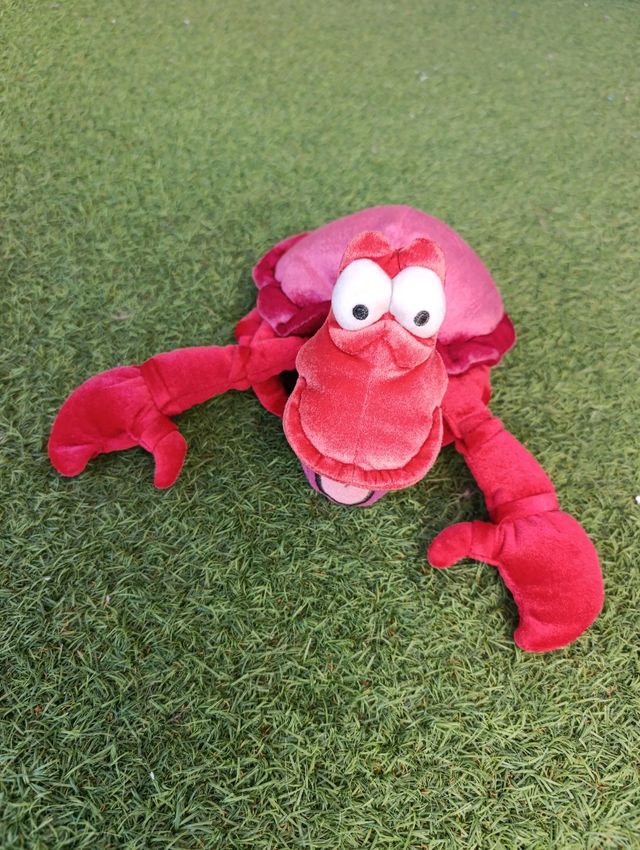 Peluche de cangrejo rojo (Sebastián)