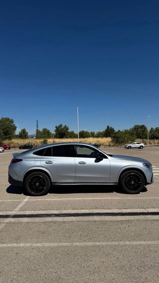 MERCEDES-BENZ GLC 300 de 4MATIC Coupé AMG Line (20