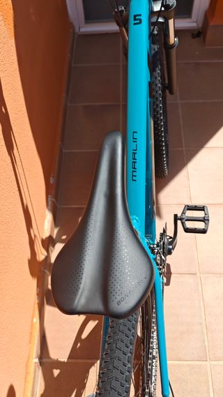 Bicicleta Trek Marlin 5 2020