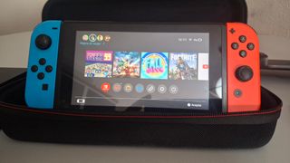 Nintendo Switch blu/rosso con accessori