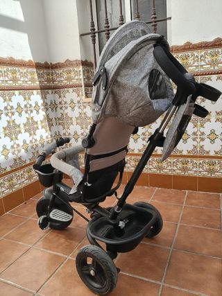 Triciclo KinderKraft infantil de paseo